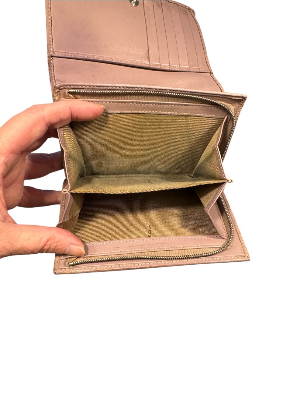 Fendi Lavender Zucchino Compact Wallet - Picture 9 of 10